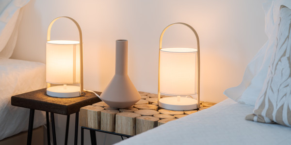 Reformas Integrales de Casas Canencia · Diseño y Instalación de Iluminación Decorativa