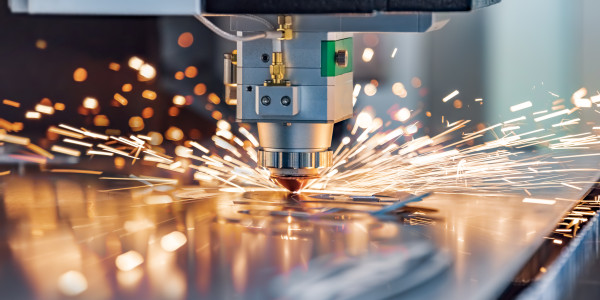 Reformas Integrales de Naves Industriales Madarcos · Instalación Tecnología y Comunicaciones