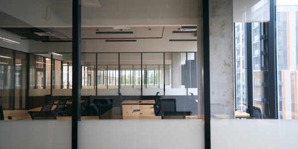 Reformas Integrales de Oficinas y Despachos Daganzo de Arriba · Diseño e Instalación de Paneles Divisorios